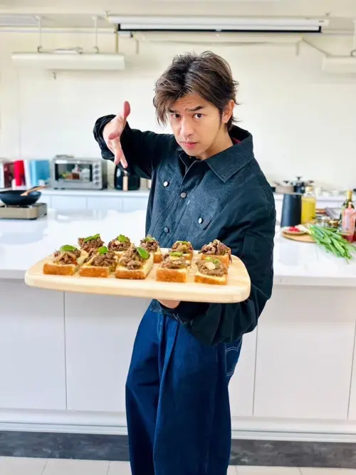 ▲陳柏霖帶來平常沒做過的料理，上菜的樣子很帥，可是小朋友不一定喜歡。（圖／《修TIME》提供）