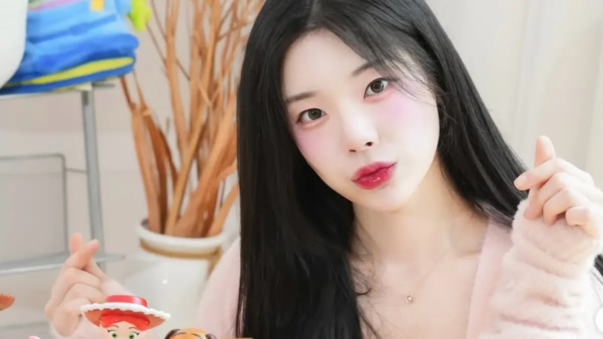 ▲統一獅Uni Girls趙娟週來台發展快一年，近日接受訪問時，提到自己超愛台灣小吃，唯獨提到臭豆腐時，她面有難色地說「完全不能接受」。（圖／趙娟週IG）