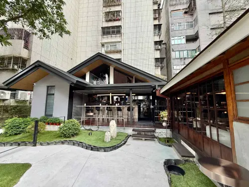 ▲「輝室pān-toh」座落於日治時期的和洋折衷式古蹟，近台北捷運古亭站、南昌路巷弄裡。（圖／記者蕭涵云攝）