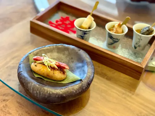 ▲這份大腸包小腸是創意XO醬賦味。（圖／記者蕭涵云攝）