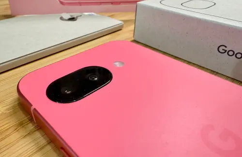 Google Pixel 9a。(圖/記者周淑萍攝) ▲Google Pixel 9a。(圖/記者周淑萍攝)
