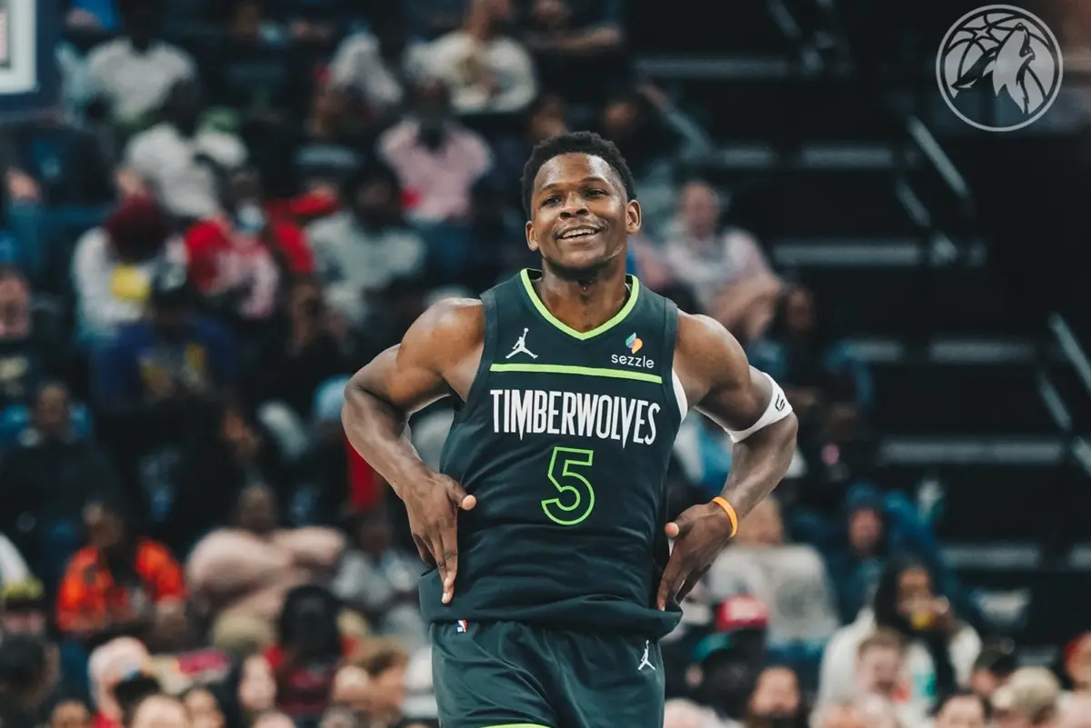 ▲明尼蘇達灰狼在客場以141：125擊敗曼菲斯灰熊，不僅終結了對手的三連勝，緊咬領先集團，還助攻勇士重回西區第6。（圖／取自明尼蘇達灰狼X）