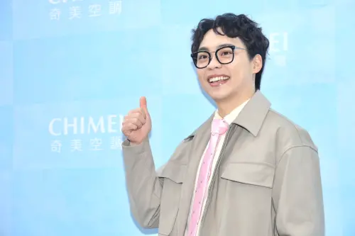 ▲賀瓏自認31歲、前途大好,暫時不急著走入婚姻。(圖/記者李政龍攝) ▲賀瓏自認31歲、前途大好,暫時不急著走入婚姻。(圖/記者李政龍攝)