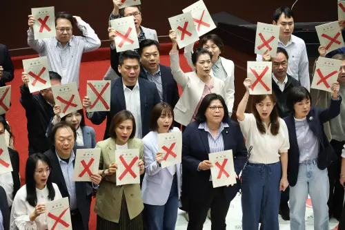 確認兩公投議事錄! 綠委列「8大親中行徑」轟:國民黨幹了什麼?