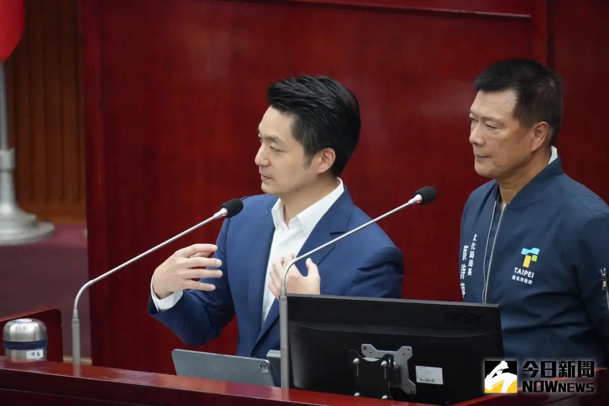 ▲媒體報導，蔡琴批大巨蛋「觀眾席不安全」，台北市長蔣萬安（左）表示文化局長蔡詩萍（右）已跟蔡琴聯絡上，會規劃對長輩更友善。（圖／記者呂炯昌攝，2025.0411）