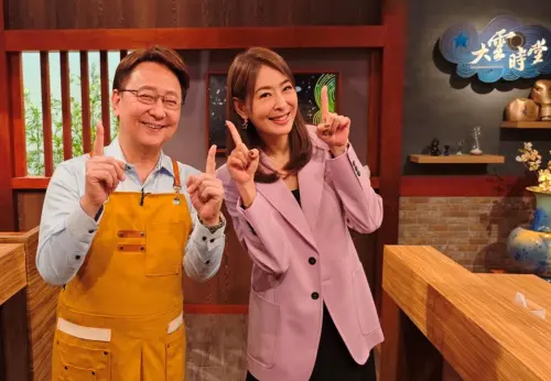 ▲賈永婕（右）在李四端（左）面揭露接下101董座半年的心情，並不覺得自己有被攻擊到太委屈。（圖／大雲時堂提供）