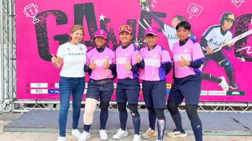 美國威德亞太區執行副總 Maria Chen親臨現場,為球員加油打氣。見證選手在場上拼搏的時刻。(圖/美國威德台灣經營團隊提供) ▲美國威德亞太區執行副總 Maria Chen親臨現場,為球員加油打氣。見證選手在場上拼搏的時刻。(圖/美國威德台灣經營團隊提供)