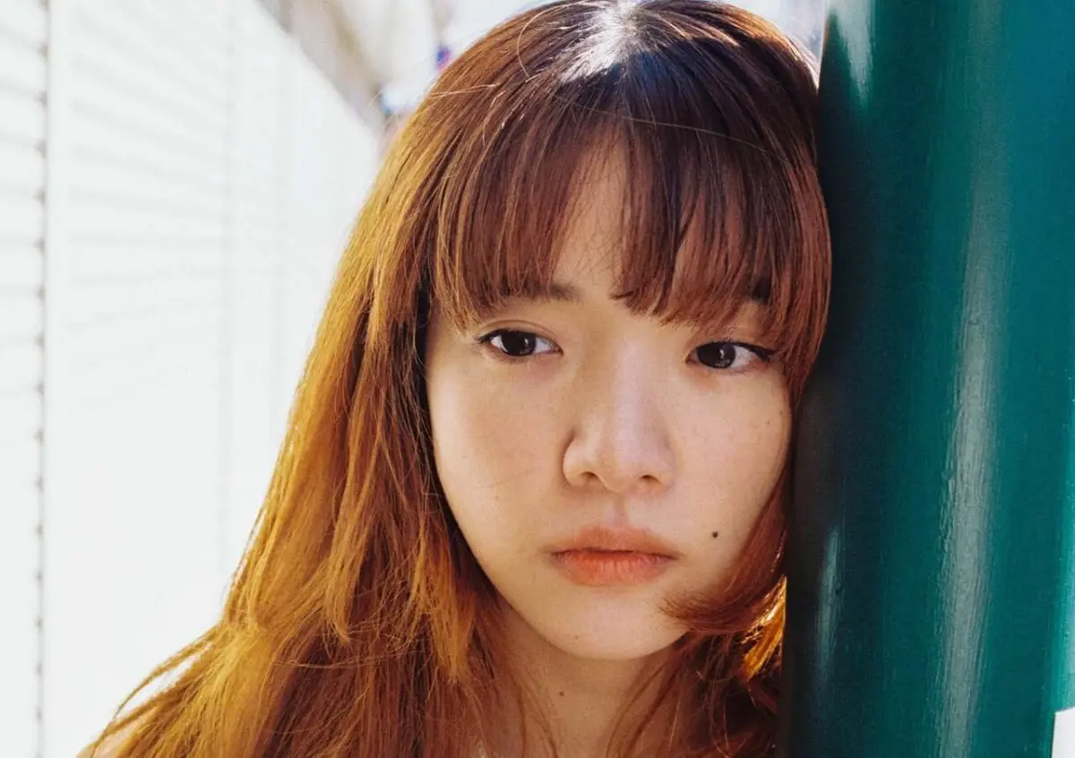 ▲愛繆（Aimyon）終於來台開大型演唱會，欣賞女神演出前，《NOWnews今日新聞》特別整理好她的小故事，沒想到藝名跟東方神起有關，而且YOASOBI會成軍，也與她有關聯！（圖／愛繆X）