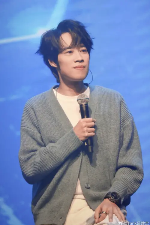 ▲TANK(圖/翻攝自TANK微博) ▲TANK(圖/翻攝自TANK微博)