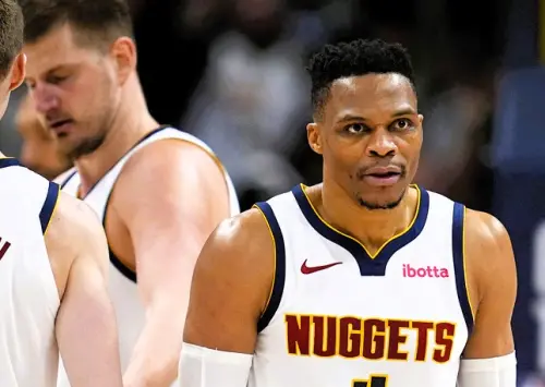 ▲總教練Michael Malone給予Russell Westbrook過多特殊待遇，進而引發球員不滿與信任危機。（圖／美聯社／達志影像）