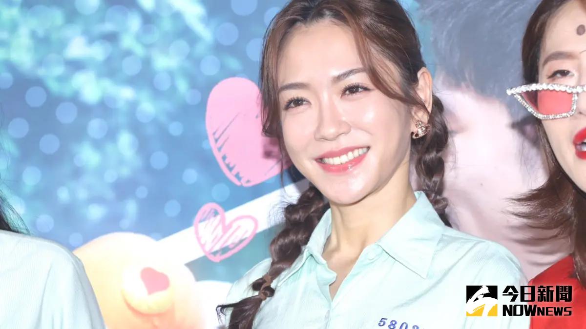 ▲楊千霈宣布離婚後首次公開露面，她被問及目前的感情狀態，坦言都是正常交友，話鋒一轉提到離婚後，她有更多時間可嘗試自己想做的事，也特別感謝娘家的支持。（圖／記者李政龍拍攝）