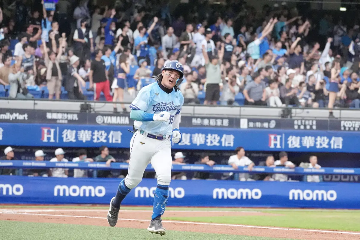 ▲富邦悍將張育成左肩傷勢逐漸恢復，本週五將要開始進行室內練打。（圖／富邦悍將提供）