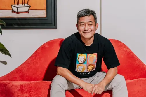 ▲林宜標擁有超過30年的策展經驗，並積極嘗試向外拓展國際市場。（圖片提供／時藝多媒體）