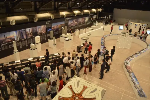 ▲2017年《札哈‧哈蒂建築師事務所 - 全球設計實驗室│特展》雖然口碑極佳，但未能吸引大量觀眾，卻讓台灣大眾有機會認識這位世界知名的建築女爵。（圖片提供／時藝多媒體）