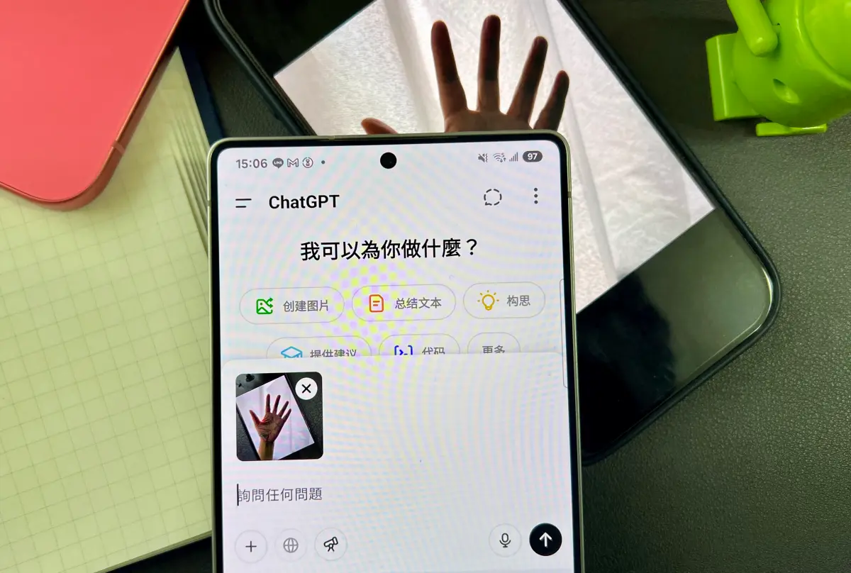 ▲ChatGPT進化到可以透過圖片辨識能力來解析手相，不少人測試過都驚呼「準到嚇死人」。（圖／記者周淑萍攝）