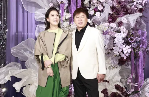 ▲胡瓜（右）與丁柔安一起出席賴慧如的婚禮，為新人獻上祝福。（圖／記者吳翊緁攝）