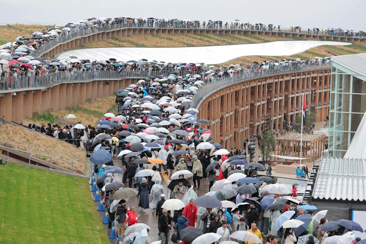 ▲2025年大阪關西世博會場正式開放民眾入場，不料僅隔一天便傳出「炸彈警報」（圖／美聯社／達志影像）