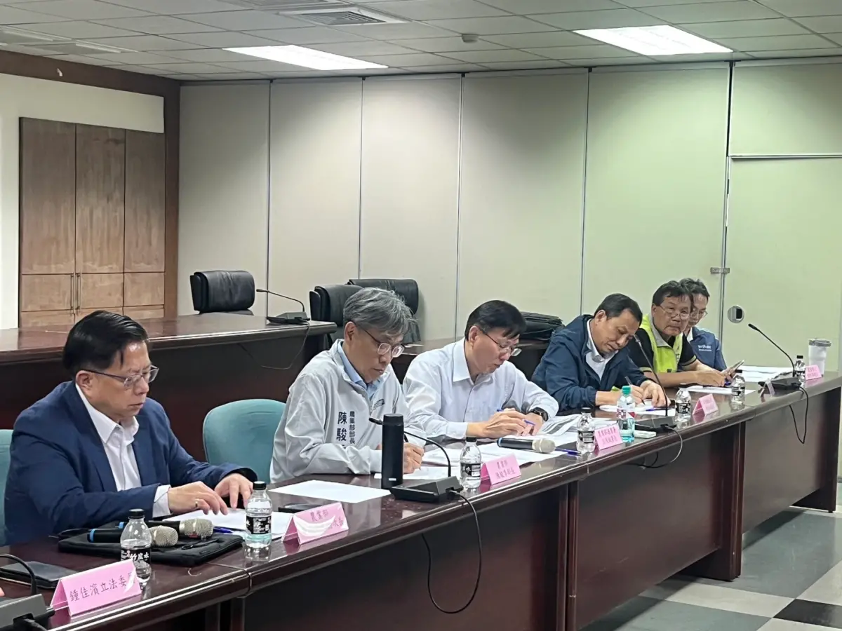 ▲農業部於13日下午與鬼頭刀產業召開座談談。（圖／農業部）