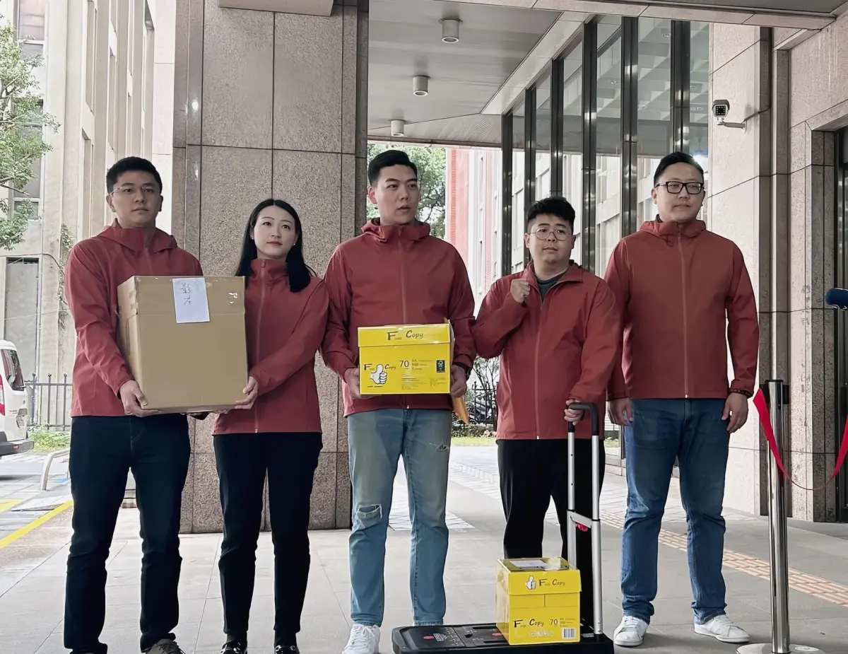 ▲檢調今（14）日以涉嫌偽造文書、違反個資法事由，約談罷雙吳團體6名被告和5名證人。（圖／資料照片）