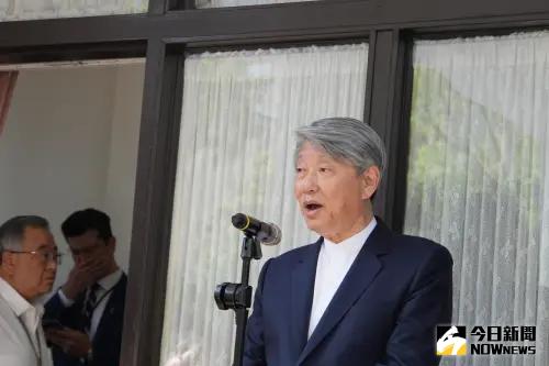 郭智輝遭爆圖利崇越！請客吃飯辦在妻兒旗下餐廳　重創內閣形象
