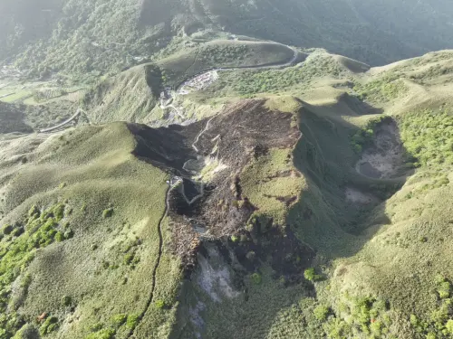 疑儀器失火釀火燒山 全台空品感測器拆鋰電池