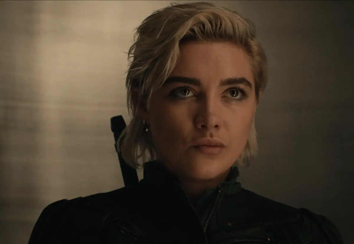 ▲漫威新一代「黑寡婦」佛蘿倫絲普伊（如圖），在即將於4月底上映的《雷霆特攻隊*》中，挑戰不用替身從世界第2高樓躍下、跳傘，不輸給《不可能的任務》系列中的湯姆克魯斯。（圖／摘自IMDb）