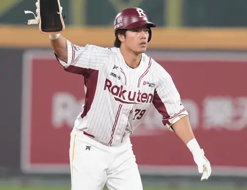 ▲樂天桃猿林智平去年以39歲高齡拿下二軍打擊王，用好表現爭取一軍上場機會，本季出賽21場打擊率高達3成33，還扛起樂天桃猿3棒。（圖／樂天桃猿提供）