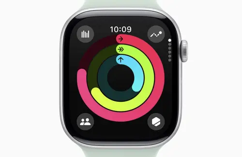 ▲Apple Watch 上的「活動記錄」app 鼓勵使用者針對消耗的動態卡路里、完成的輕快活動分鐘數，以及每小時至少站立一分鐘的時數，達成個人每日目標，藉此圓滿三個對應的「活動記錄」圓圈：「活動」、「運動」、「站立」。（圖／官方提供）