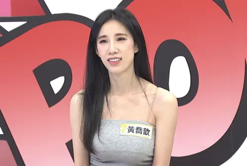 ▲瑤瑤遇大哥潛規則「拿主持棒換」！工作人員襲胸還喊：妳真的很大（圖／中天綜合台提供）