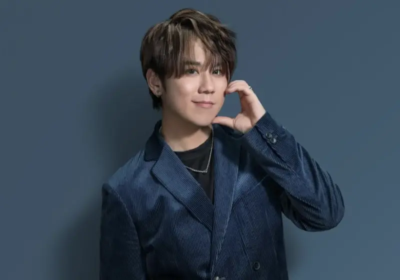  ▲26歲港星姜濤墜海後獲救，癱軟倒地的畫面被網友瘋傳。他也承認自己當天去海邊跑步前有吃頭痛藥、喝一點小酒，因頭暈才失足墜海。（圖／姜濤IG）