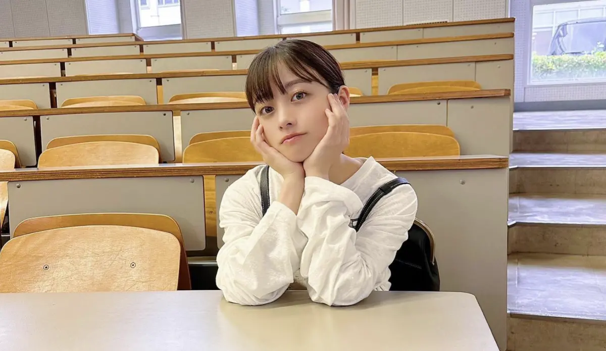 ▲日本女星橋本環奈（如圖）近期被爆料分手熱戀3年的中川大志，原因疑似是女方曾拒絕男方求婚，而中川大志還被踢爆早已爽爽參加聯誼找新對象。（圖／IG kannahashimoto.mg）