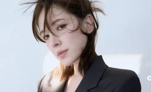 ▲許瑋甯美顏被店家允許「亂停車」,她笑回「怎麼這麼好」,還問店家在哪。(圖/翻攝自許瑋甯IG) ▲許瑋甯美顏被店家允許「亂停車」,她笑回「怎麼這麼好」,還問店家在哪。(圖/翻攝自許瑋甯IG)