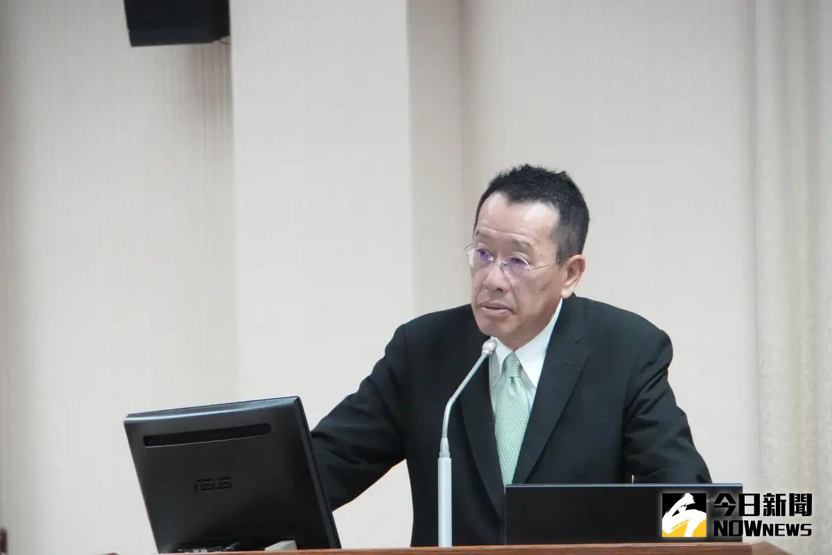 ▲國防部長顧立雄證實，國軍62人領有中國居住證。（圖／記者呂炯昌攝，2025.04.16）