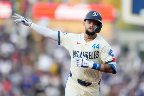 MLB/大谷4打數吞4K!Pages雙響、猛打救主 道奇8:6力退教士