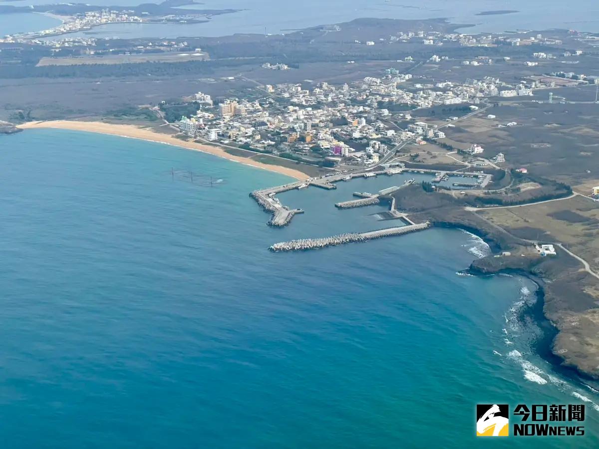 ▲澎湖馬公機場今（16）日發生一起軍機輪煞系統故障事件。（資料照／記者郭俊暉攝）