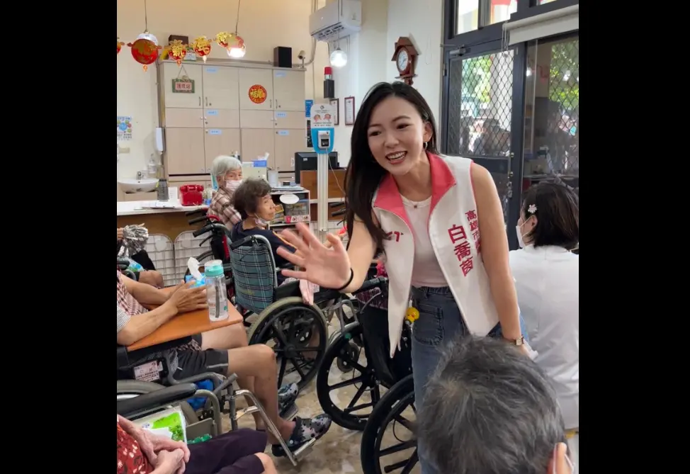 ▲白喬茵踢爆高雄觀光數據灌水，結果遭青鳥出征。（圖／翻攝白喬茵臉書）