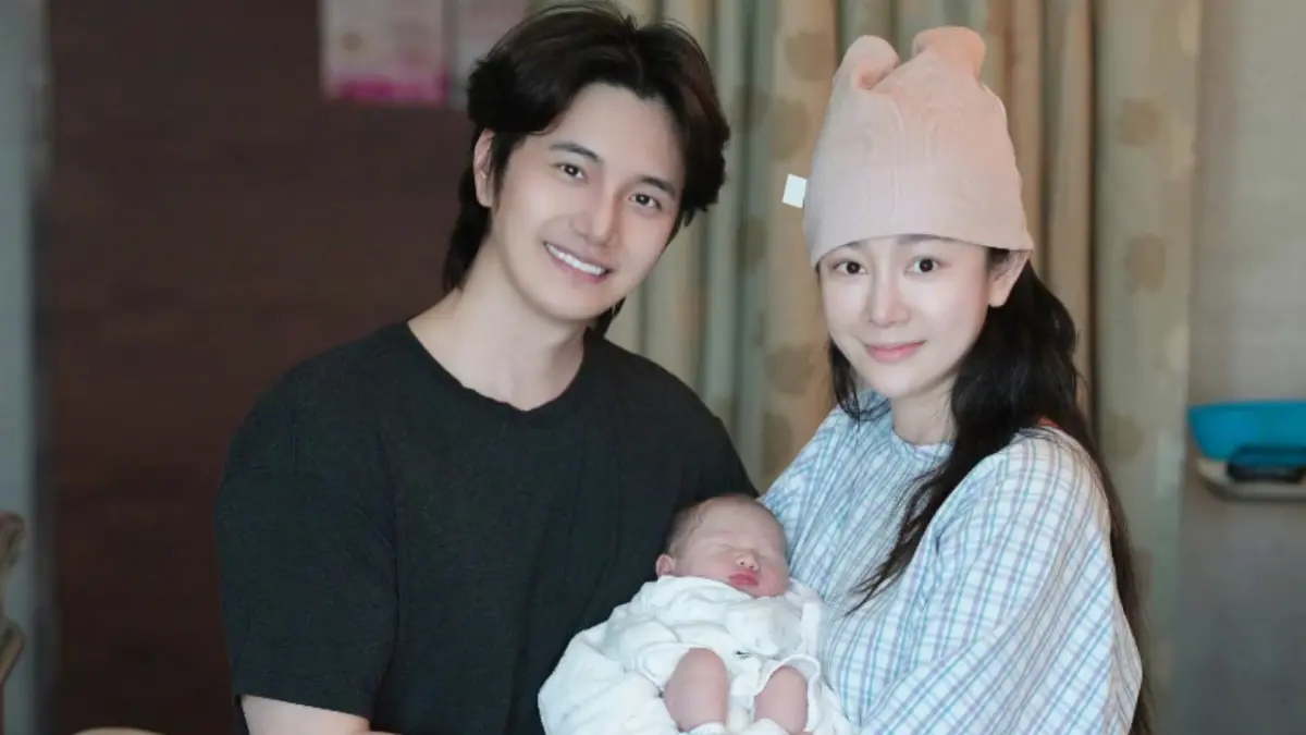 ▲中國36歲女星張檬今（17）日宣布自己剖腹產生下了一名男嬰，因為是高齡剖腹產，因此她決定斥資百萬人民幣（約台幣445萬）坐100天的月子。（圖／張檬）