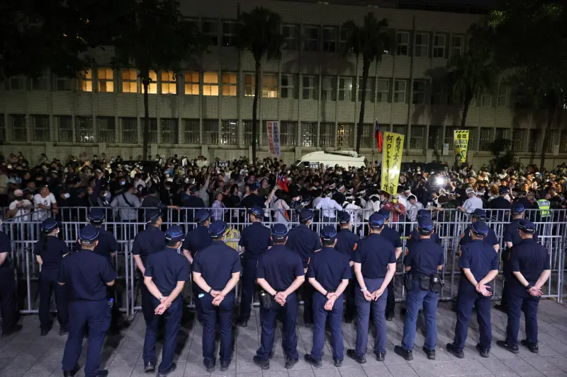 ▲國民黨今天集結北檢抗議。（圖／《今日新聞NOWnews》攝影中心）