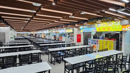 ▲重新整裝後的士林市場美食地下街包含B1室內天花板及地板更新，還有超過600格標準座席等新設施。（圖／士林市場提供）