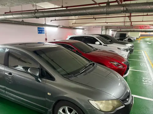 ▲台灣汽車最新第一季銷售排行榜出爐，台灣人最愛的依舊是Toyota！而豪華車品牌則是由Lexus拿下。（圖/記者張嘉哲攝）