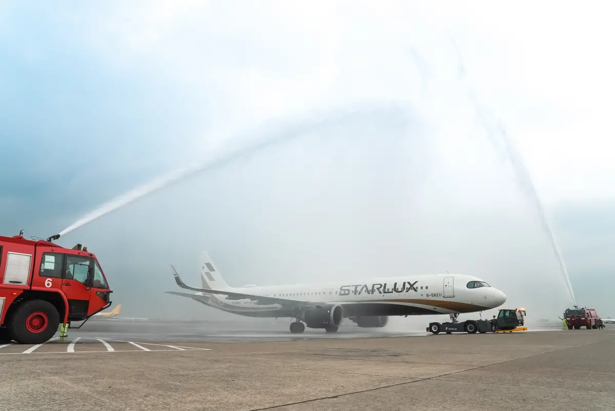 ▲星宇航空台北-神戶首航班JX834於上午6點24分順利起飛。（圖／星宇航空提供）