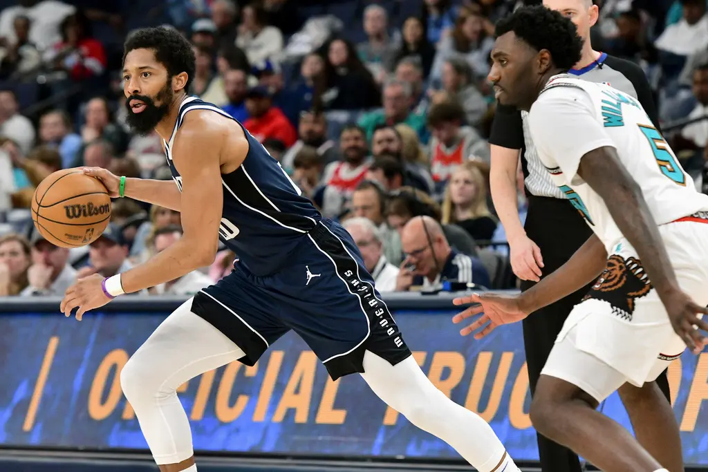 ▲曼菲斯灰熊將在明（19）日主場對上達拉斯獨行俠，雙方將爭取西區第8席位，而此戰最低票價僅9美元（約合新台幣292元）打破附加賽史上最低票價。（圖／美聯社／達志影像）