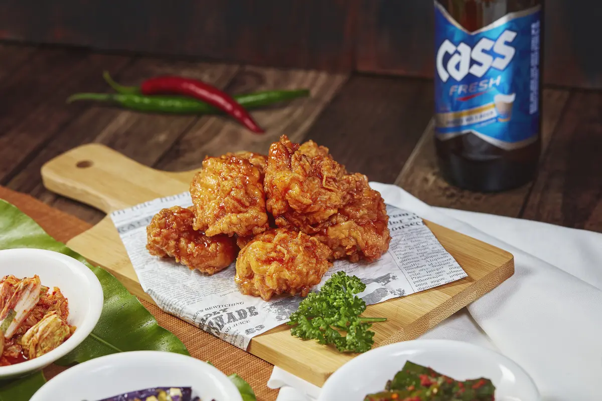 ▲遠百板橋中山「豆腐村」馨心傳情四人套餐，優惠價1,919元。（圖／遠百提供）