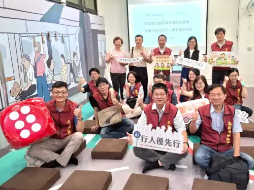打造交安環境再加乘!高雄市區監理所參訪高雄市立圖書館洽談合作
