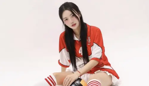 ▲韓籍啦啦隊女神金泰琳，近期淚灑台北忠孝新生捷運站，原因是有粉絲為了她的生日，竟狠砸重金買下廣告看板，將金泰琳的美照做成應援燈箱給予祝福，讓金泰琳淚崩喊道：「我不會忘記。」（圖／IG kimtaerini）