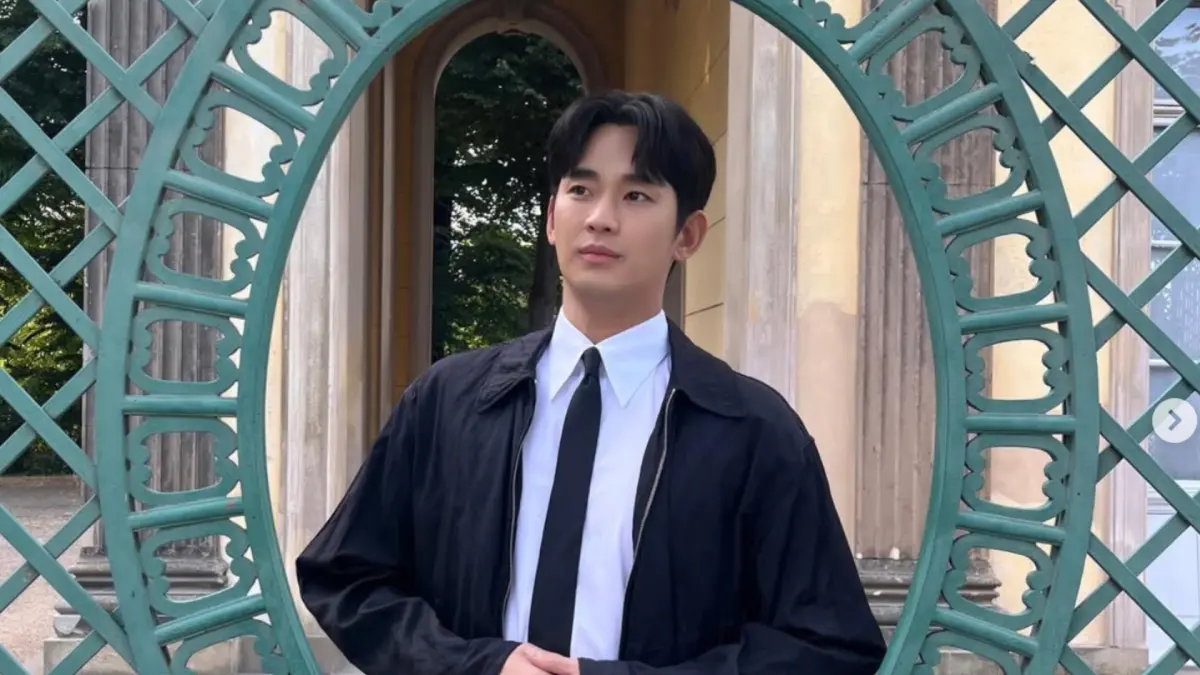 ▲金秀賢（如圖）不認金賽綸生前的音檔，發表4點聲明喊告「橫豎研究所」，並說那份音檔持有者是一名詐欺犯。（圖／金秀賢IG）