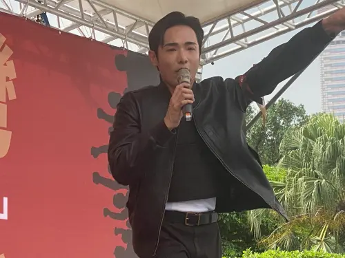 ▲八炯狠酸國民黨426上街頭不敢衝撞總統府。（圖／記者陳威叡攝，2025.04.19）