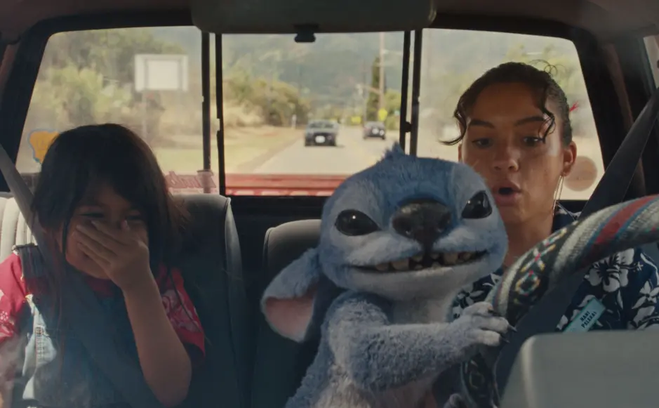 ▲迪士尼動畫真人版《星際寶貝：史迪奇》預告迴響熱烈，也是今年電影黃金大檔票房頗受看好的強片。而另一部動畫真人版《馴龍高手》的賣座也受到外界期待。（圖／迪士尼提供）