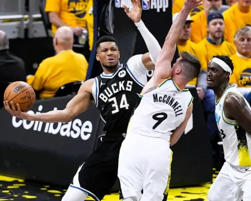 NBA深度解析／奪冠熱門公鹿怎麼了？遭溜馬打趴　0分Kuzma被重用
