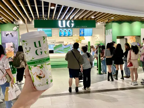 50嵐、八曜小心!「最強手搖飲」台中連開2間排爆:無糖茶香不澀 ▲UG TEA是台灣手搖飲新的人氣王。(圖/記者蕭涵云攝)